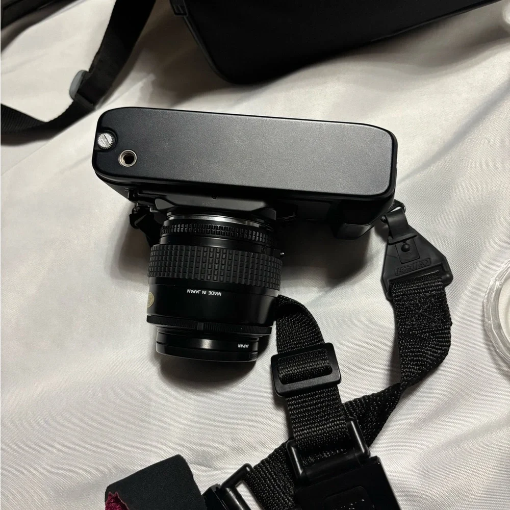 Nikon N2020 AF Camera